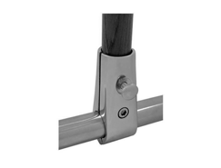 Flaggenstockhalter für Reling